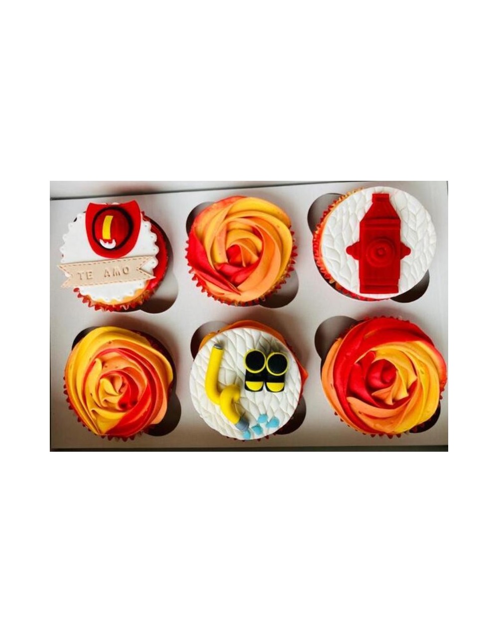 Caja de cupcakes x6 unidades Marcelina Pasteleria 