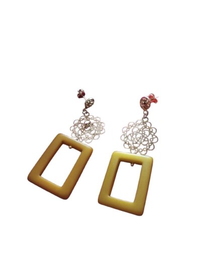 Aretes Filigrana en Plata con Baño en Oro de 18k y Tagua Marfil Vegetal