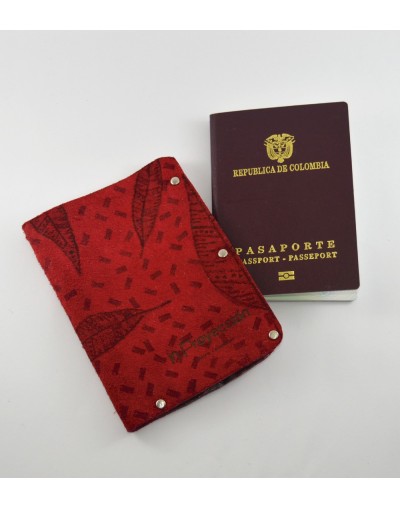 Portapasaporte Rojo Plumas