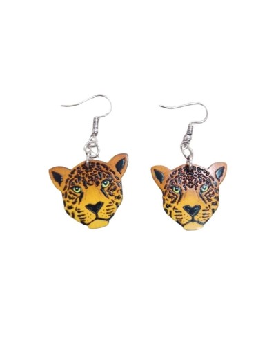 ARETES EN TOTUMO PUMA