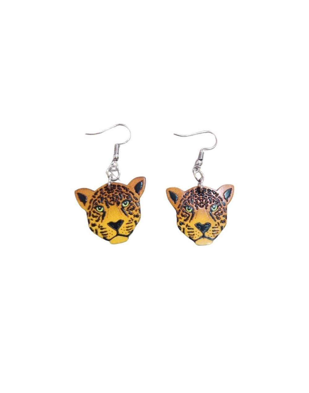ARETES EN TOTUMO PUMA