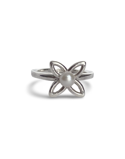 Anillo Flor en plata y perla cultivada