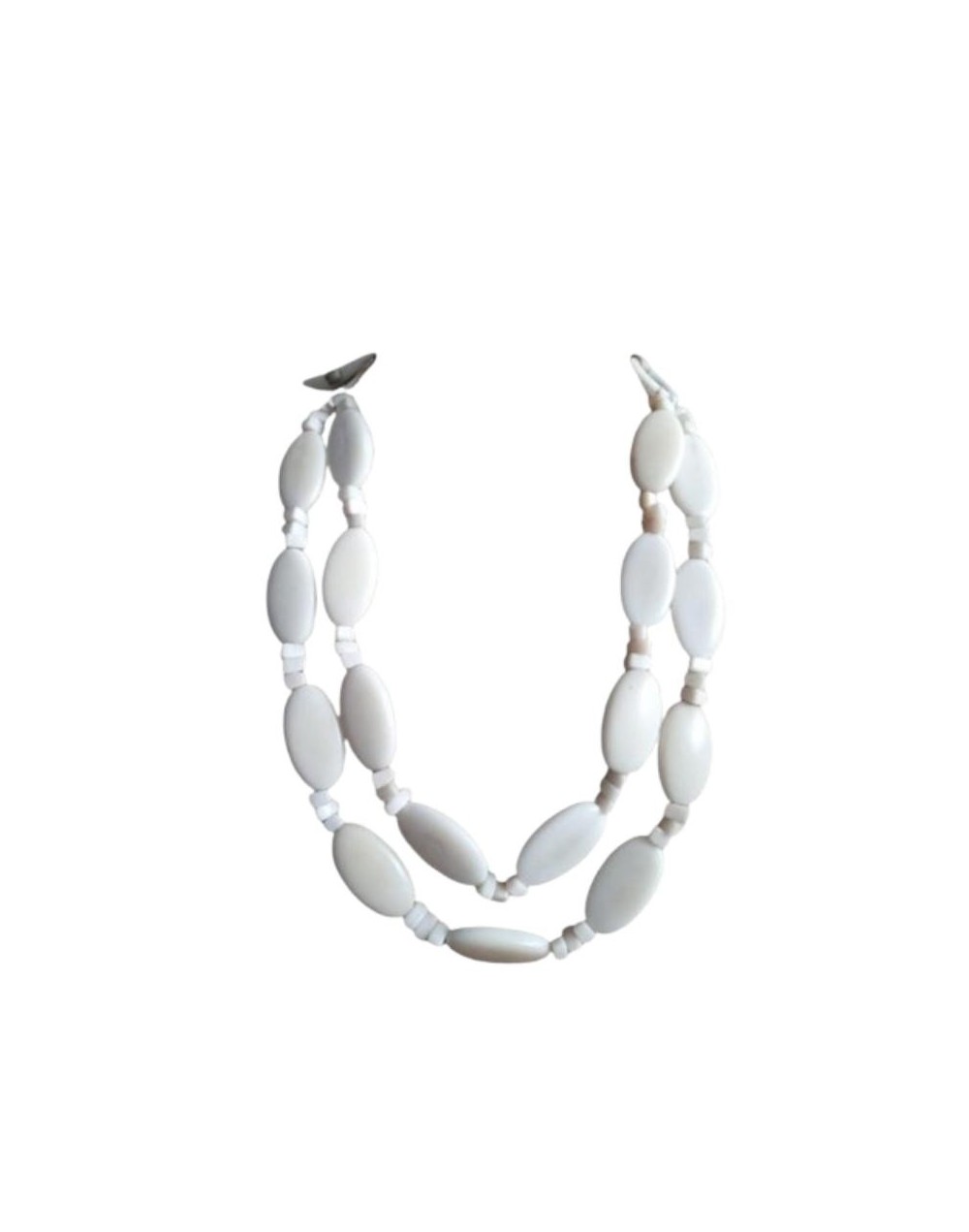 Collar elaborado en marfil vegetal (tagua) 
