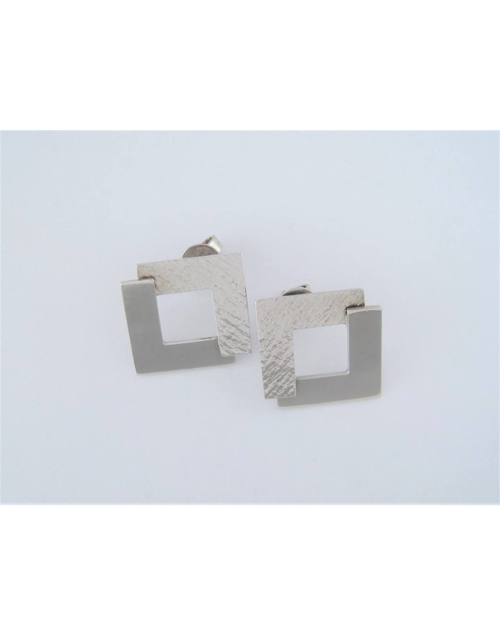 Pendientes en Plata Ley 950