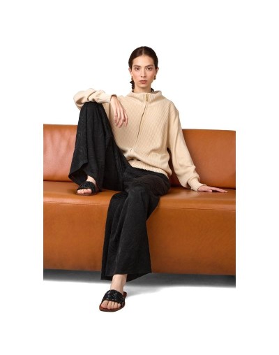 OMA862M09 Saco Ashley Color Beige Talla SM y ML