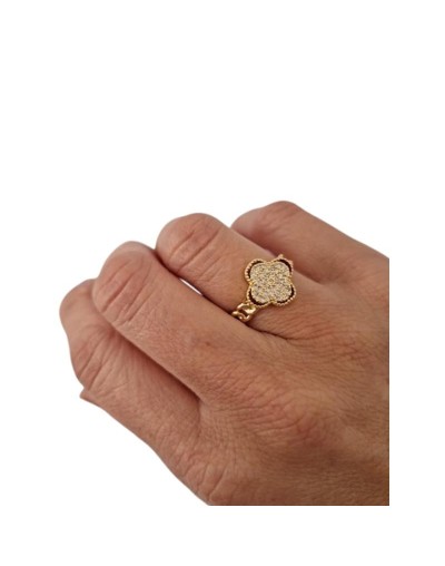 Anillo Ajustable Trébol Dorado – Suerte con Estilo