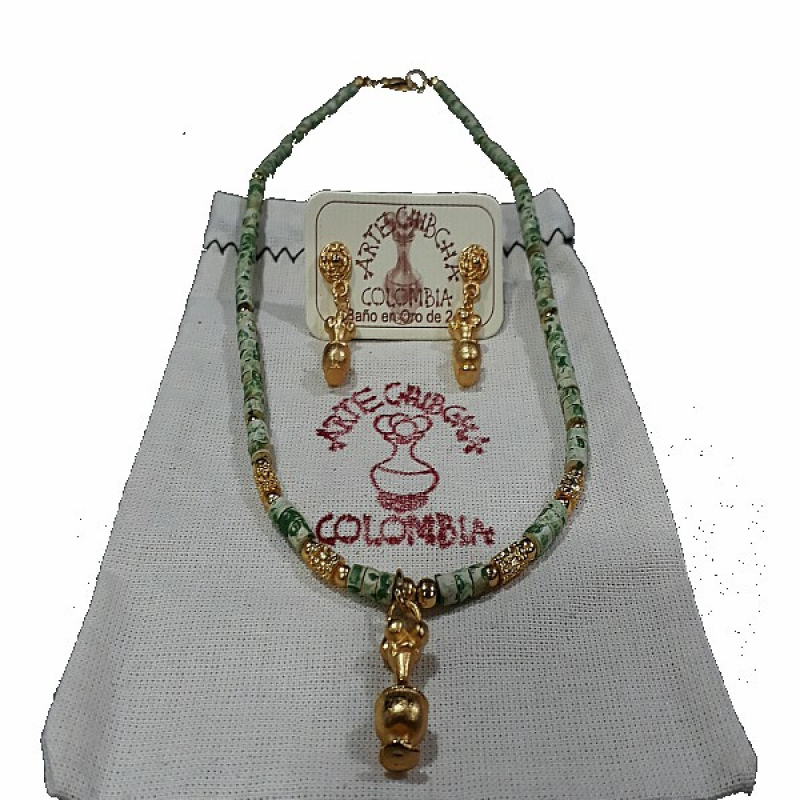 Set collar y aretes (necklace and earring set): Recipiente ritual (Poporo). Cultura Quimbaya. (Ritual container (Poporo)).