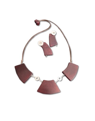 Conjunto Collar y Aretes en  Tagua Oro plata