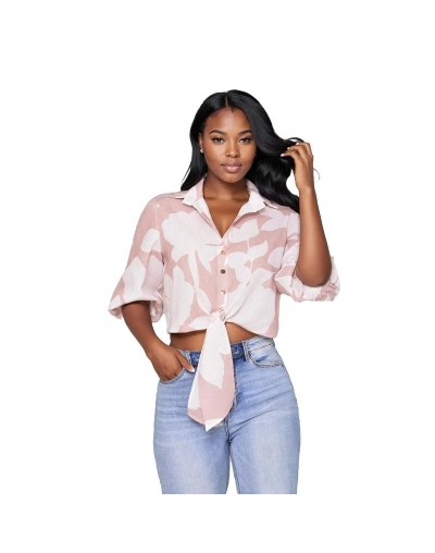 SMA818S09 Camisa Crop Floral Manga 3/4 Con Botones Color Taupe Talla S M L