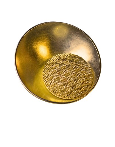 Prendedor Swa con baño en oro 24K | Ilú joyería tejida
