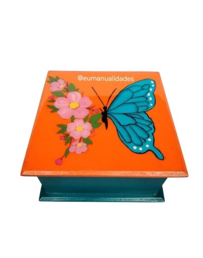 Caja mariposa kiut