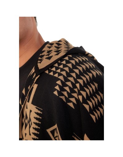 OMA782 Ruana Artesanal Capota Pirámides Doble Faz Color Negro Camel Talla Unica 