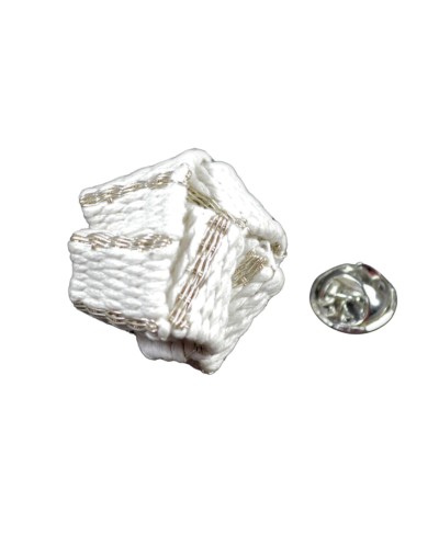 Pin Las Juanas tejido en plata y papel de arroz | Ilú