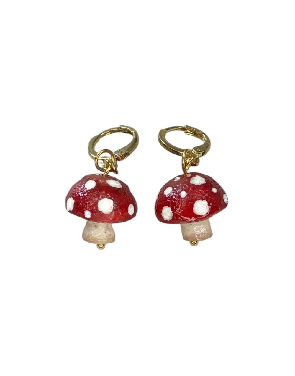 Aretes en forma de hongos de color rojo