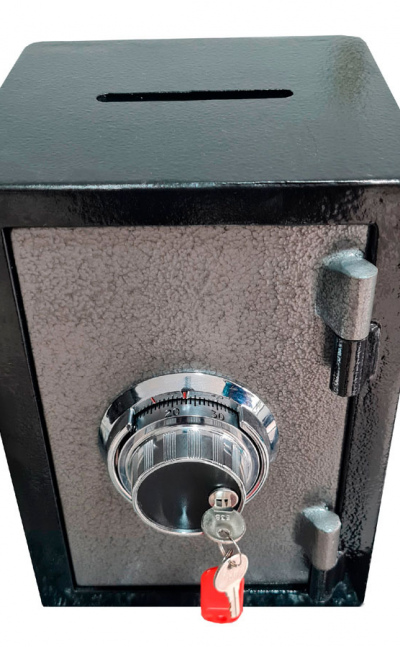 Caja fuerte referencia 550 con cerradura mecánica 