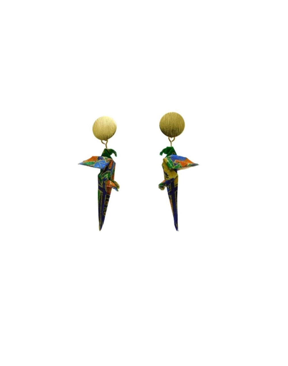 Aretes de guacamaya en origami barnizado
