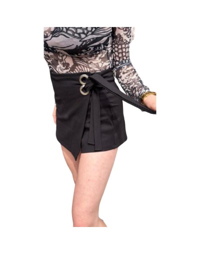 FALDA SHORT RESUELTA