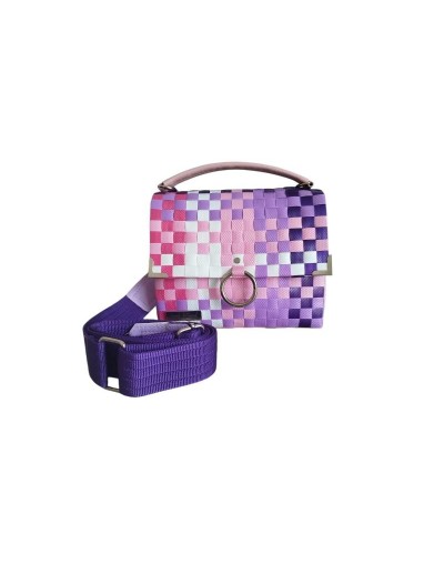Cartera Estilo Baúl Tejida en Zuncho