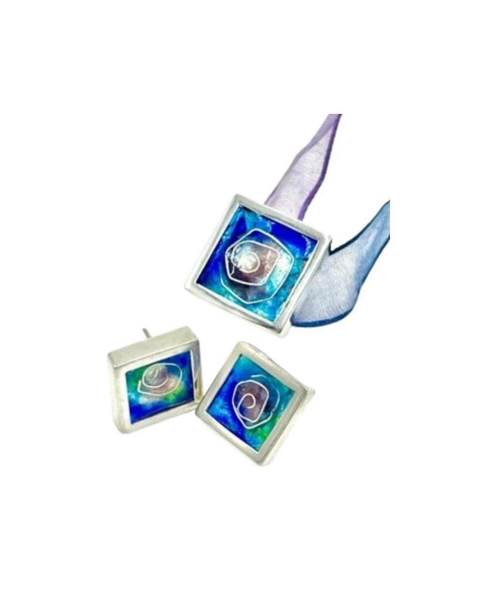 Juego: dije y aretes   Rosas efímeras